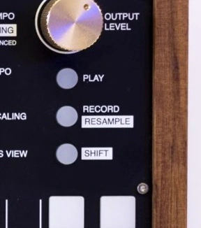 Synthstrom Deluge
