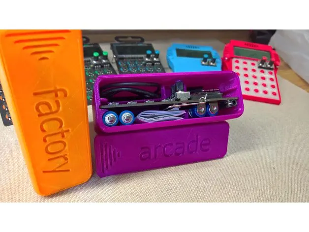 Printed snap-together hard cases around Pocket Operators